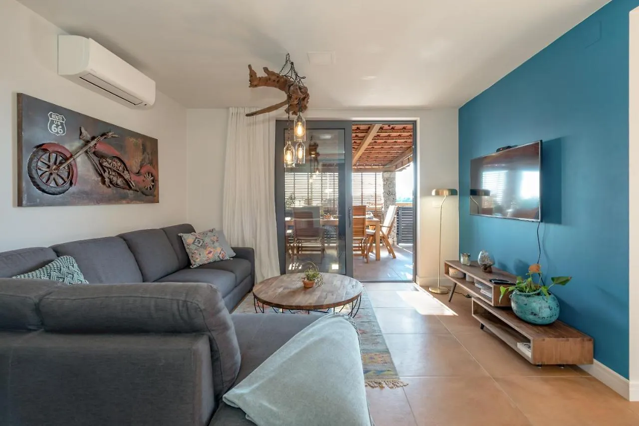 Paradiso Apartment With Private Jacuzzi And Terrace Trogir Croatia