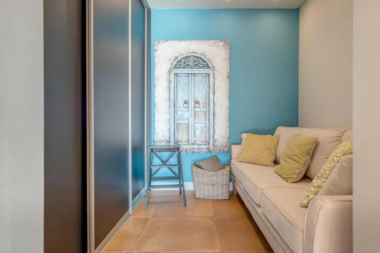 Paradiso Apartment With Private Jacuzzi And Terrace Trogir 0*,