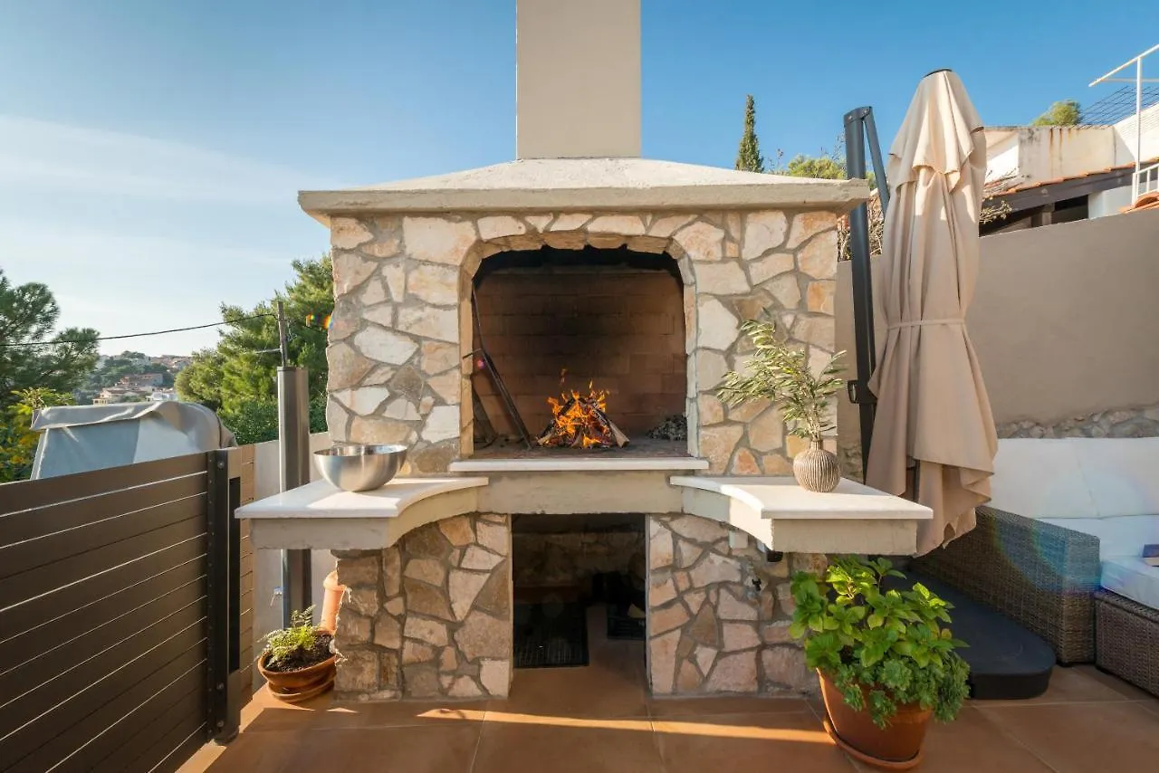 טרוגיר Paradiso Apartment With Private Jacuzzi And Terrace